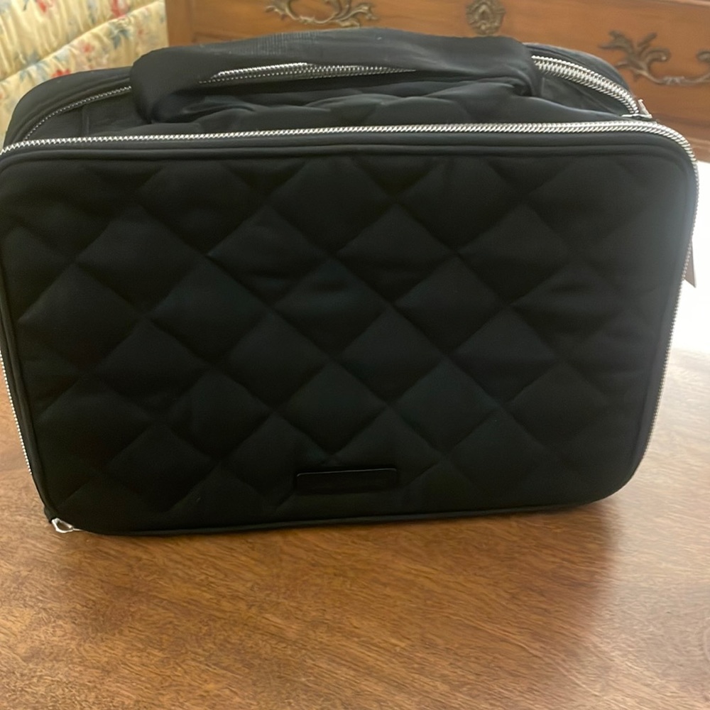 Vera Bradley’s Ironic Large Blush & Brush Case